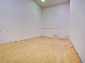 520 Brickell Key Dr A604, Miami FL 33131