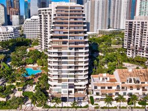 520 Brickell Key Dr A604, Miami FL 33131