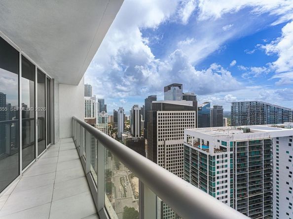 485 Brickell Ave 4706, Miami FL 33131