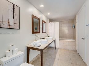 485 Brickell Ave 4706, Miami FL 33131