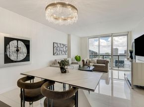 485 Brickell Ave 4706, Miami FL 33131