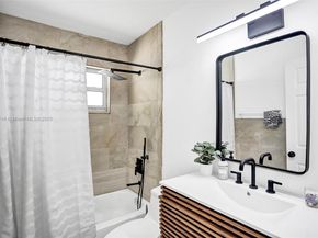 201 NE 2nd Ave, Dania Beach FL 33004