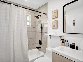 201 NE 2nd Ave, Dania Beach FL 33004