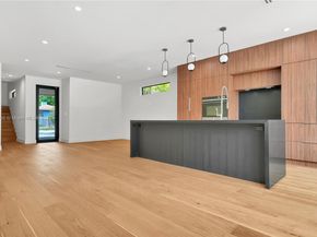 223 NW 51st St, Miami FL 33127