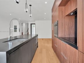 223 NW 51st St, Miami FL 33127