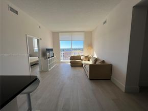18800 NE 29th Ave PH25, Aventura FL 33180