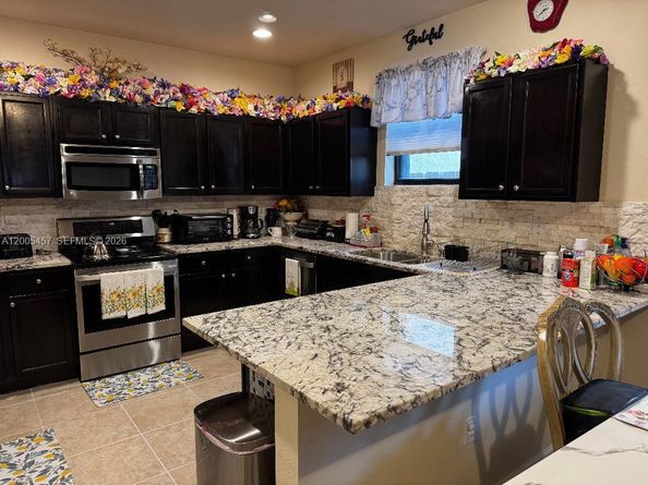 595 SE 33rd Ter, Homestead FL 33033