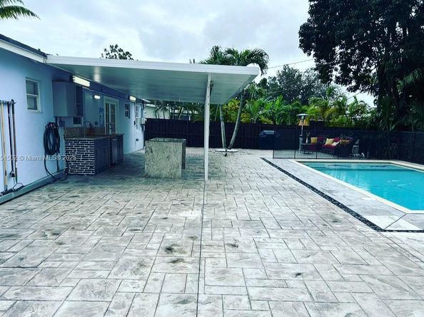 5920 SW 116th Ave, Miami FL 33173