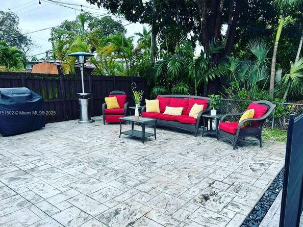 5920 SW 116th Ave, Miami FL 33173