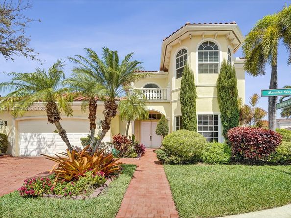 901 Manatee Way, Hollywood FL 33019