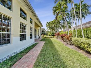 901 Manatee Way, Hollywood FL 33019