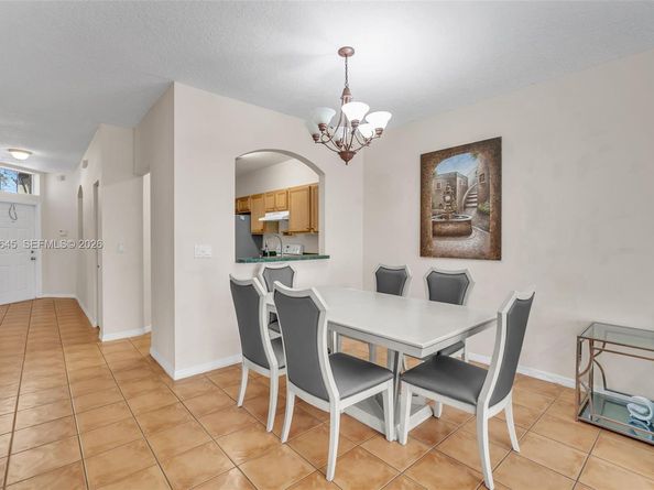 4266 SW 10th Pl, Deerfield Beach FL 33442