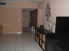 8415 SW 107th Ave 146W, Miami FL 33173