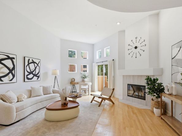 993 Asilomar Terrace 3, Sunnyvale CA 94086
