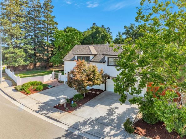 16995 Pine Way, Morgan Hill CA 95037
