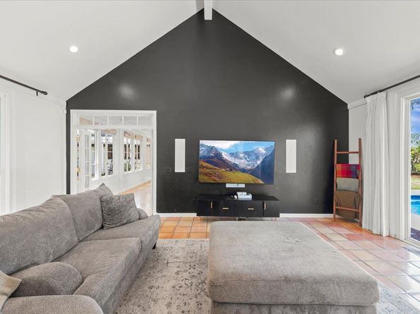 16995 Pine Way, Morgan Hill CA 95037