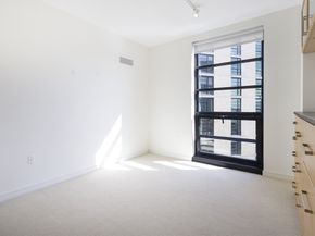 580 Washington St 12E, Boston MA 02111