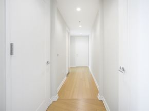 580 Washington St 12E, Boston MA 02111