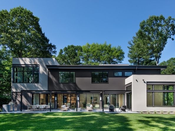 23 Thoreau Rd., Lexington MA 02420