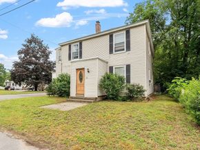 90 Vezina Ave, Leominster MA 01453