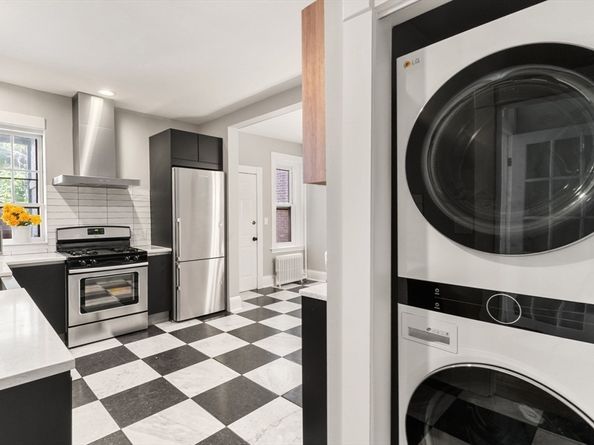 1588 Beacon St 2, Brookline MA 02445