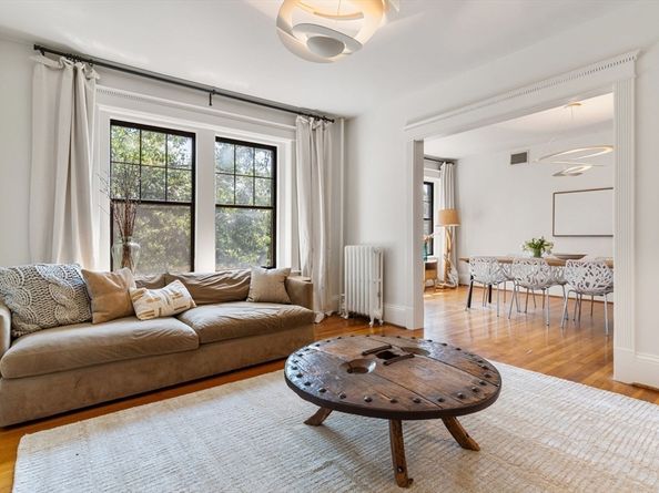 1588 Beacon St 2, Brookline MA 02445