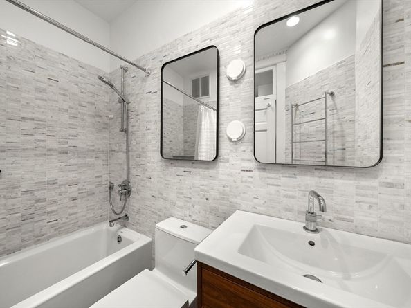 1588 Beacon St 2, Brookline MA 02445