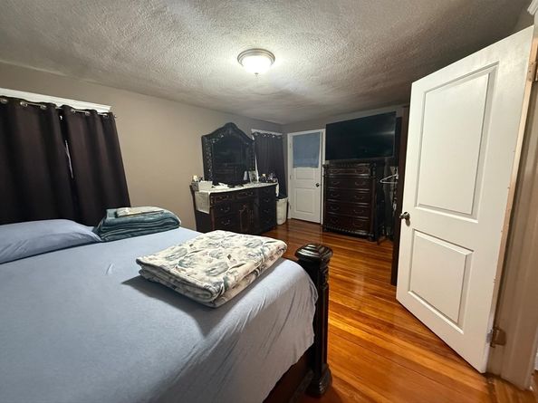 11 Havelock St, Malden MA 02148