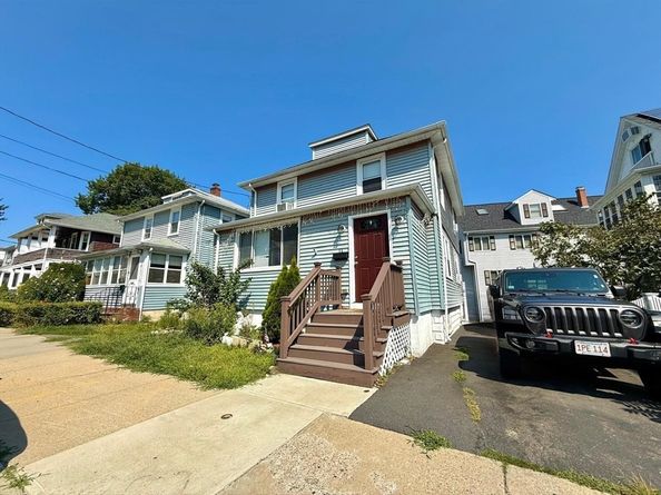11 Havelock St, Malden MA 02148