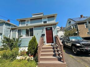 11 Havelock St, Malden MA 02148