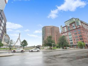 100 Lovejoy Wharf 6N, Boston MA 02114