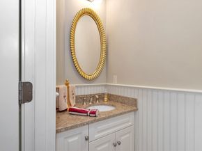 11 Miscoe Road, Mendon MA 01756