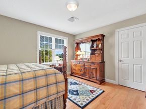 11 Miscoe Road, Mendon MA 01756