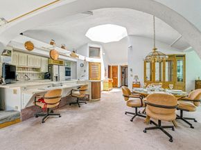 182 County Rd, Plympton MA 02367