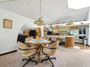 182 County Rd, Plympton MA 02367