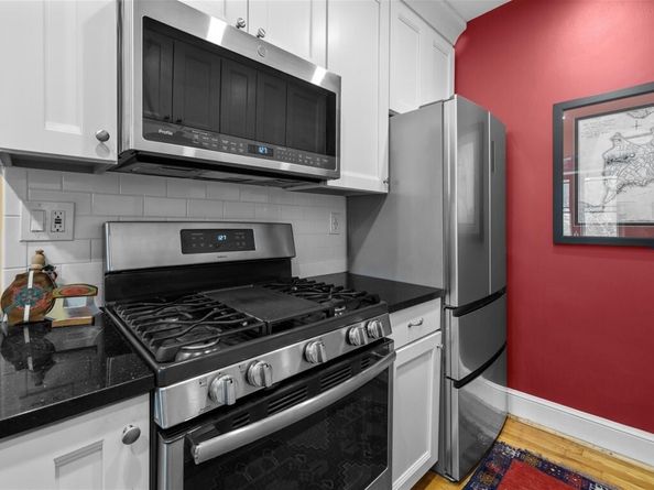 228 Commonwealth Ave 9, Boston MA 02116