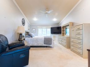 7 Johnson Rd, Southborough MA 01772
