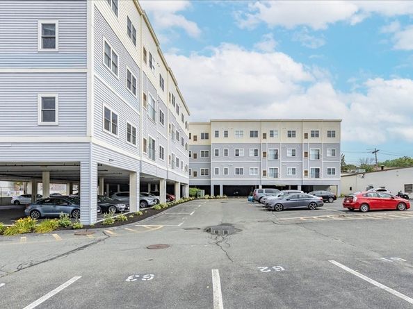 75 Walnut Street 116, Peabody MA 01960