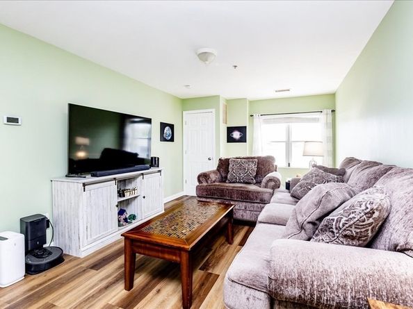75 Walnut Street 116, Peabody MA 01960