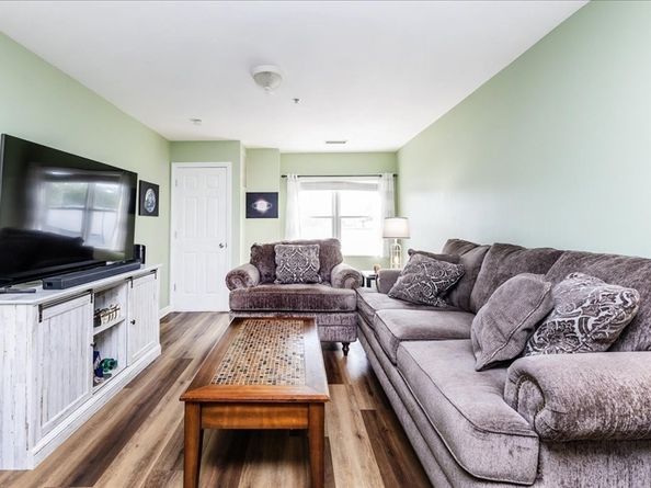 75 Walnut Street 116, Peabody MA 01960