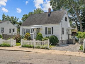 51 Ledge Hill Rd, Boston MA 02132