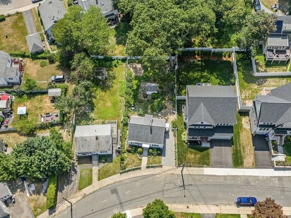 51 Ledge Hill Rd, Boston MA 02132