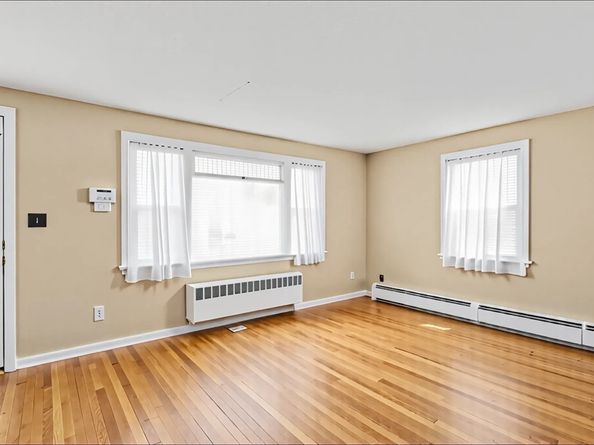 51 Ledge Hill Rd, Boston MA 02132