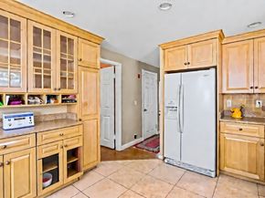51 Ledge Hill Rd, Boston MA 02132