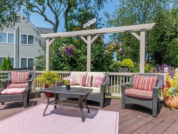 50 Prospect Ave, Hull MA 02045