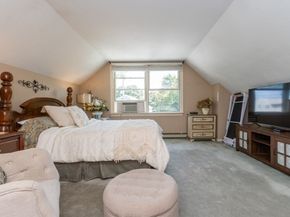 50 Prospect Ave, Hull MA 02045