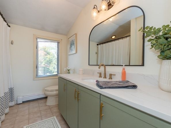 50 Prospect Ave, Hull MA 02045