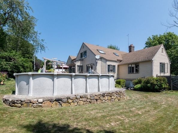 50 Prospect Ave, Hull MA 02045