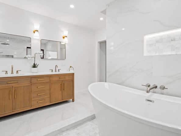 233 Powder House Blvd, Somerville MA 02144