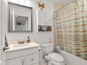 129 Cambridge St 1, Burlington MA 01803